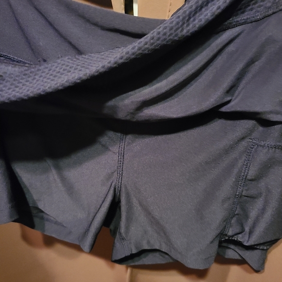 Tennis shorts - Picture 3 of 3